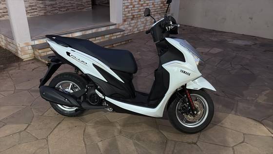 YAMAHA FLUO 125 HYBRID CONNECTED ABS 